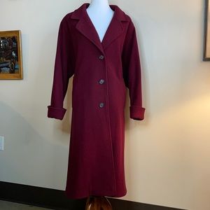 LARRY LEVINE SPORT BY JACQUELINE FERRAR burgundy PEA COAT 100% pure wool size 12